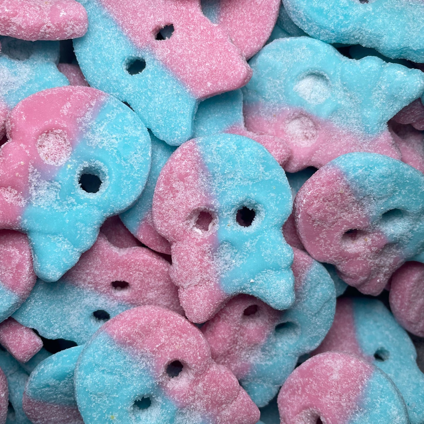 BUBS Sour Dizzy Bubblegum Foam Skulls